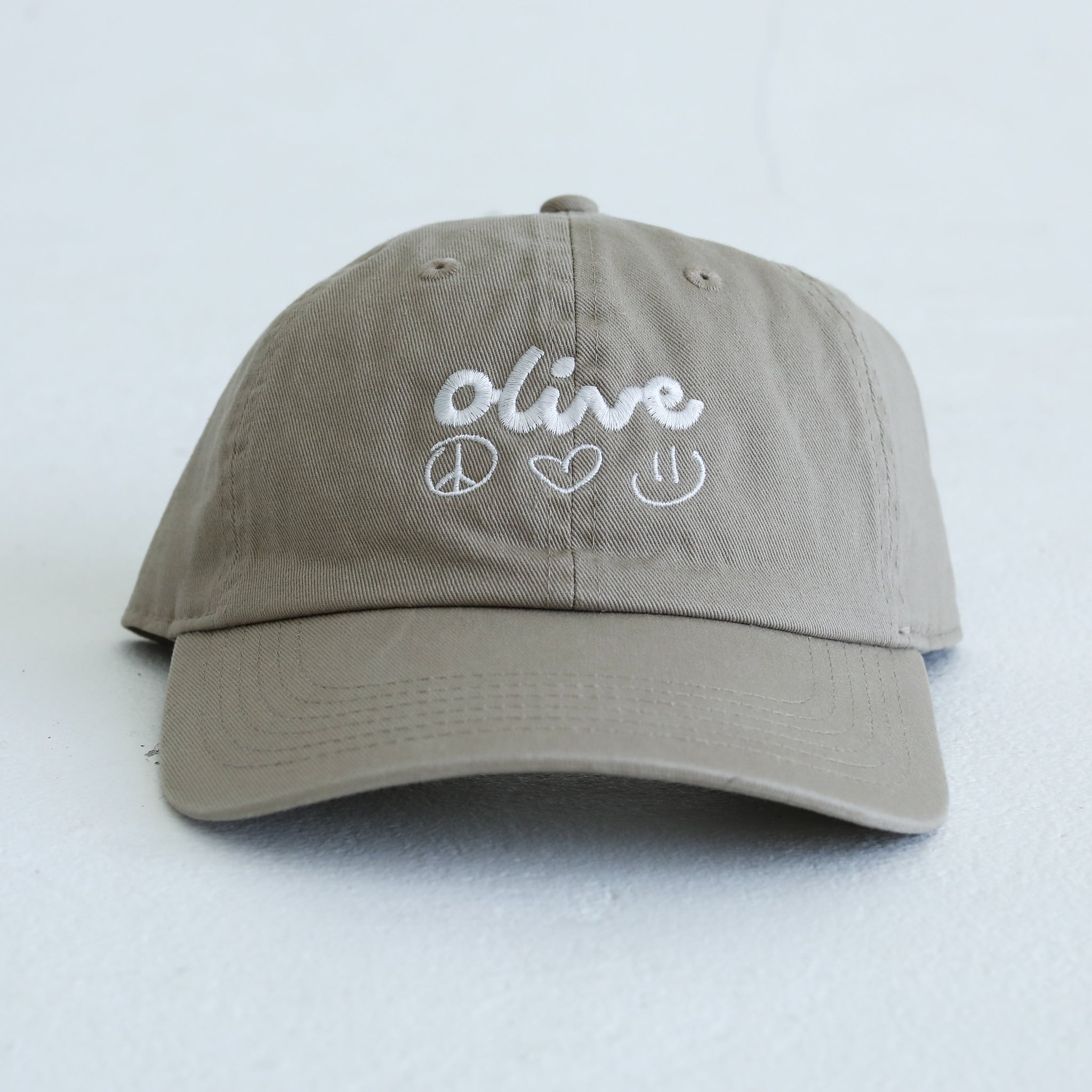 Olive&Oliver×SHIGIRA Embroidary Cap （Olive） – SHIGIRA SEVEN