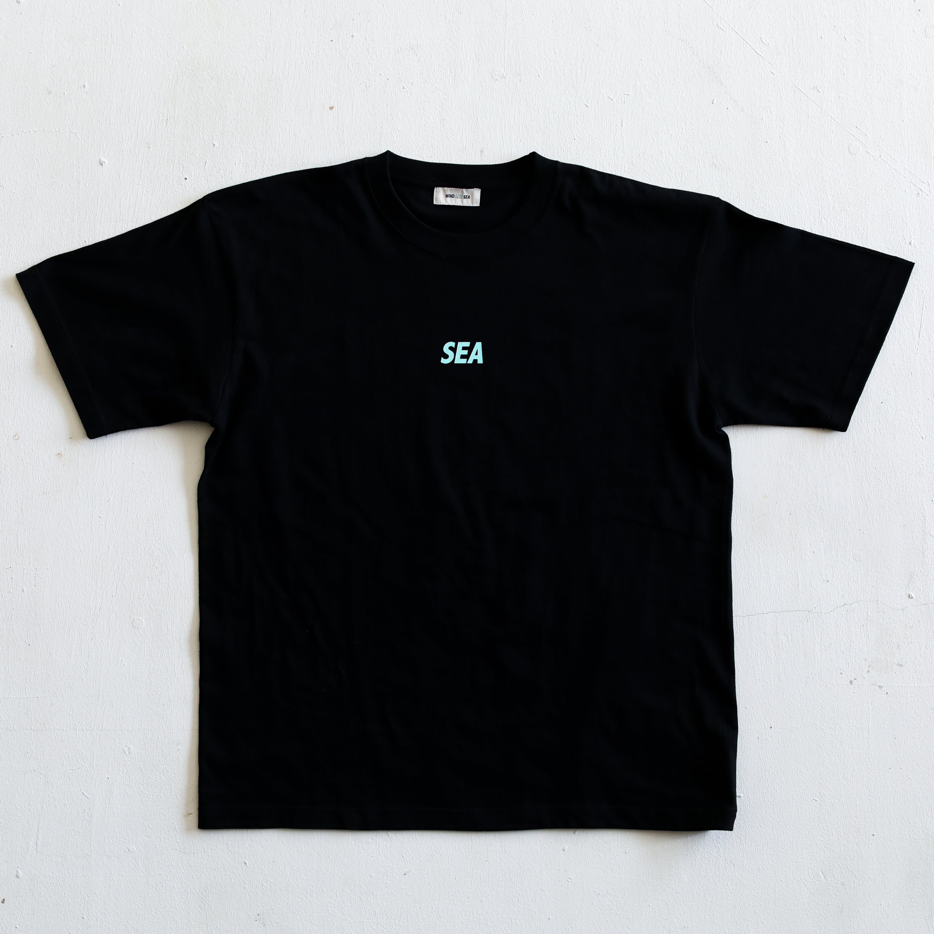 WINDANDSEA × SHIGIRA SEVEN MILES RESORT Back Print T-Shirts