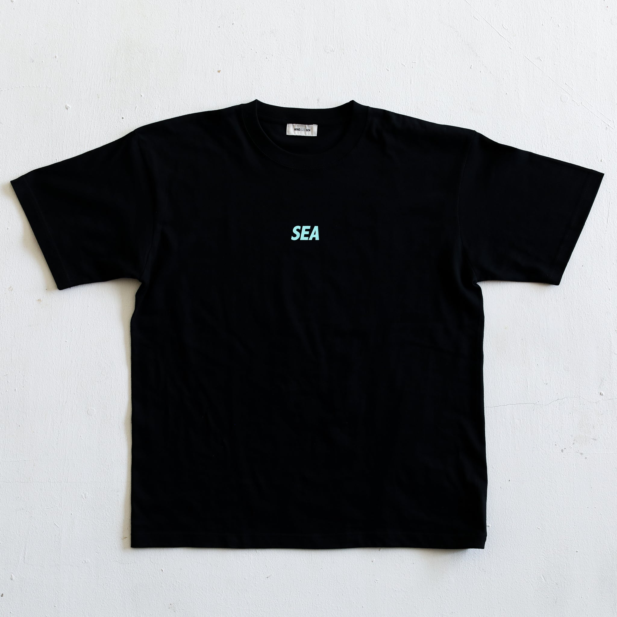 WINDANDSEA × SHIGIRA SEVEN MILES RESORT Back Print T-Shirts