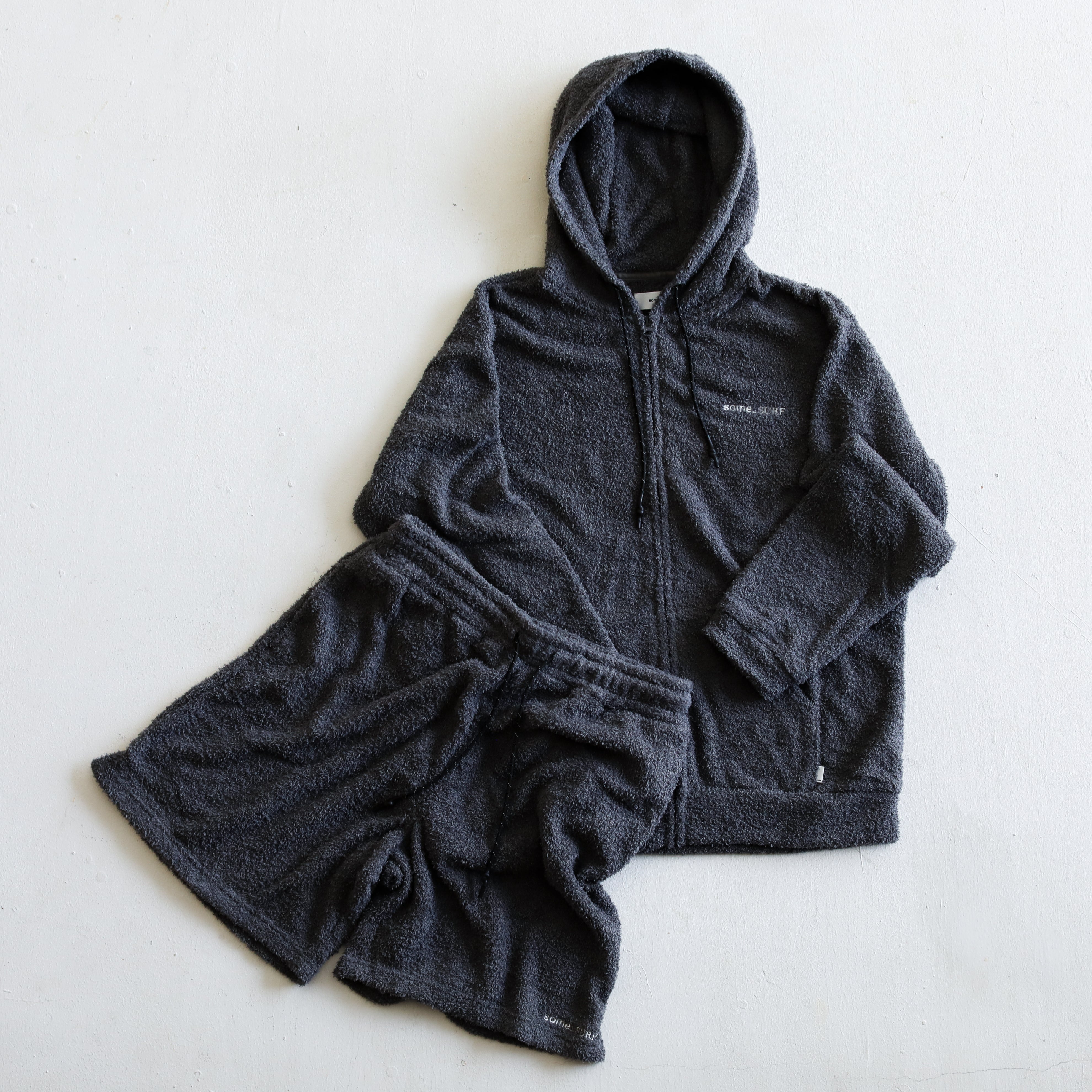 some_SURF Fluffy Zip Hoodie