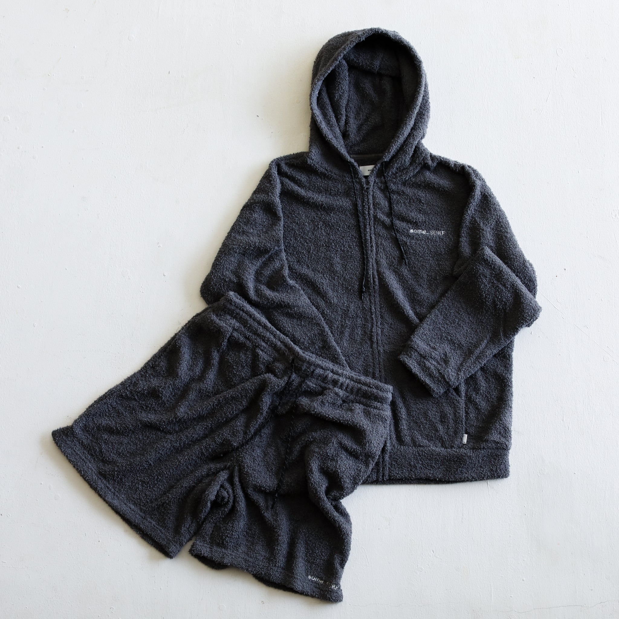 some_SURF Fluffy Zip Hoodie