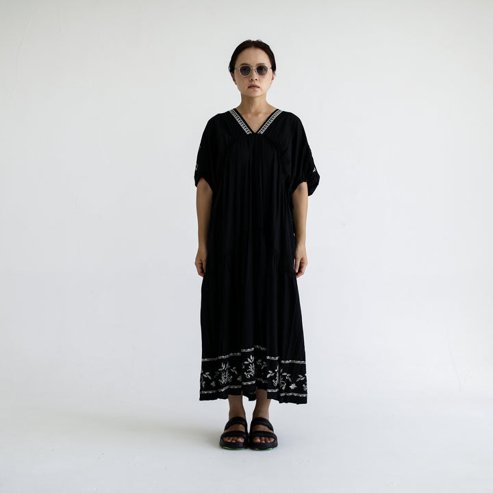 Rumieloin Embroidary OP