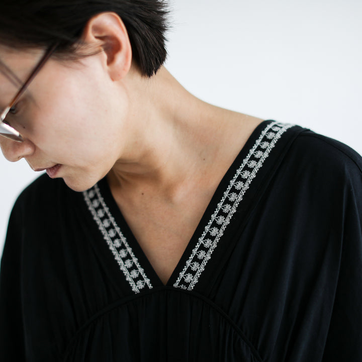 Rumieloin Embroidary OP