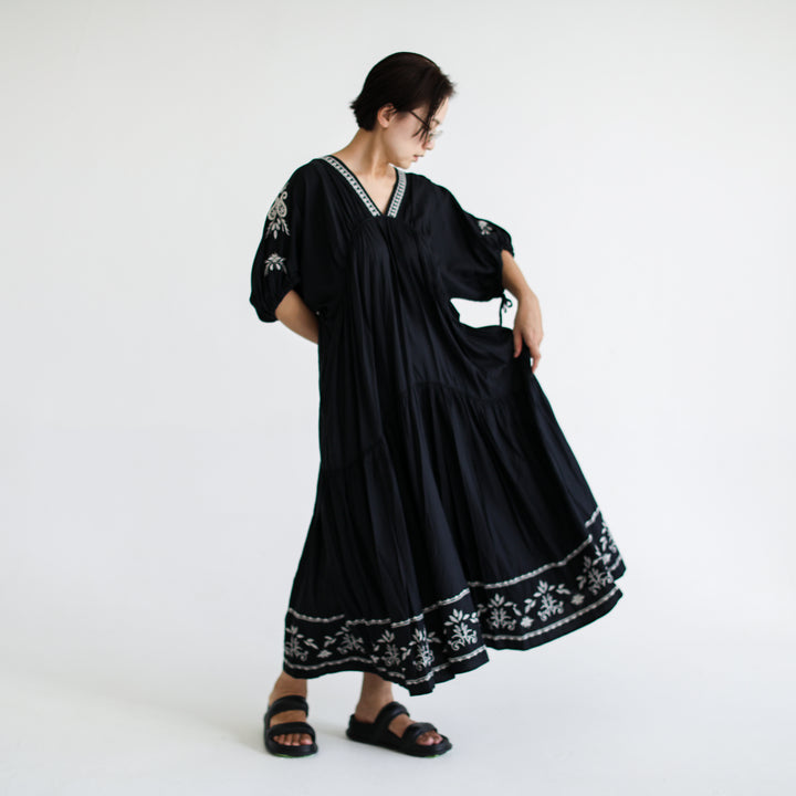 Rumieloin Embroidary OP