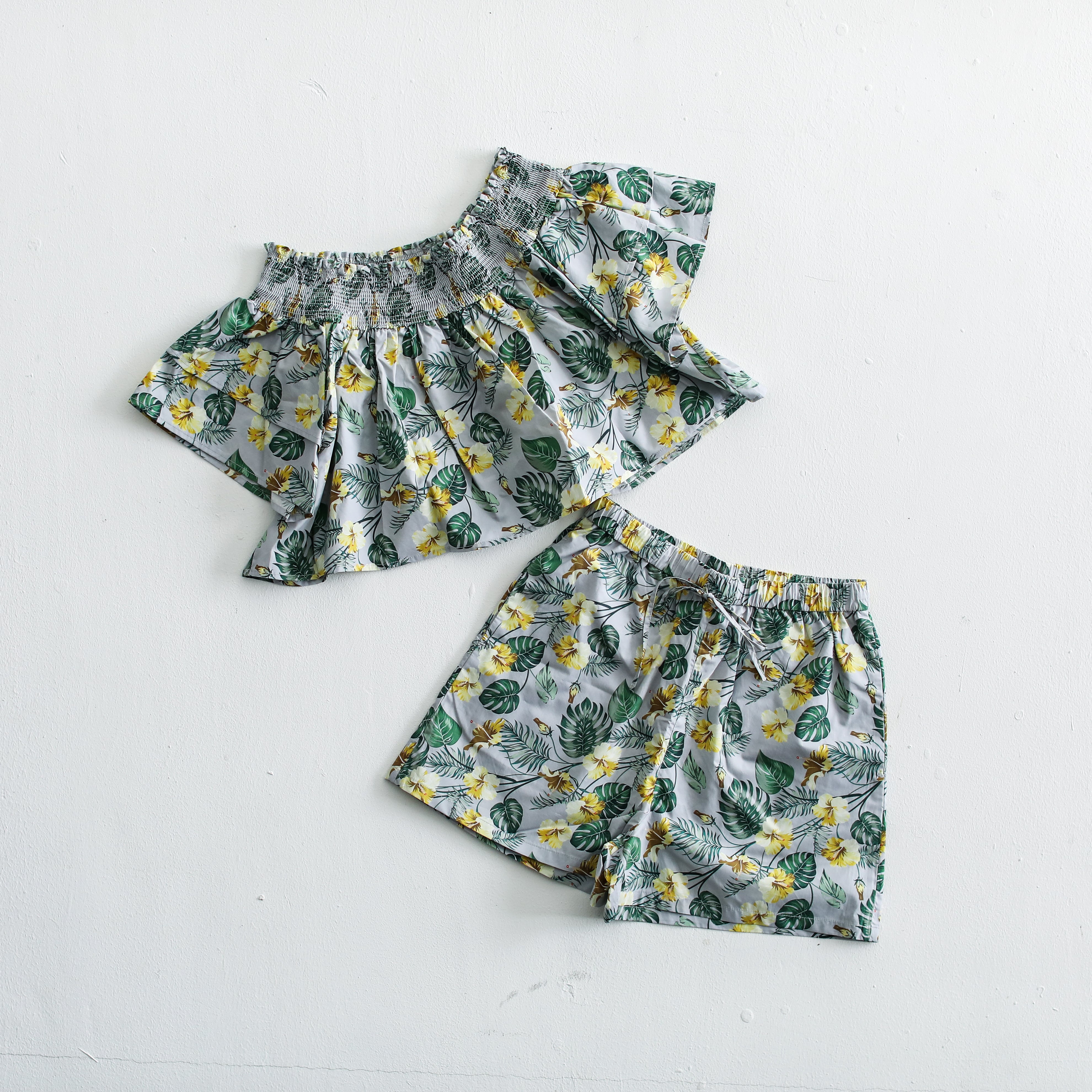 emorinaページ Rumieloin Flower Pt O/S Blouse – SHIGIRA SEVEN MILES RESORT