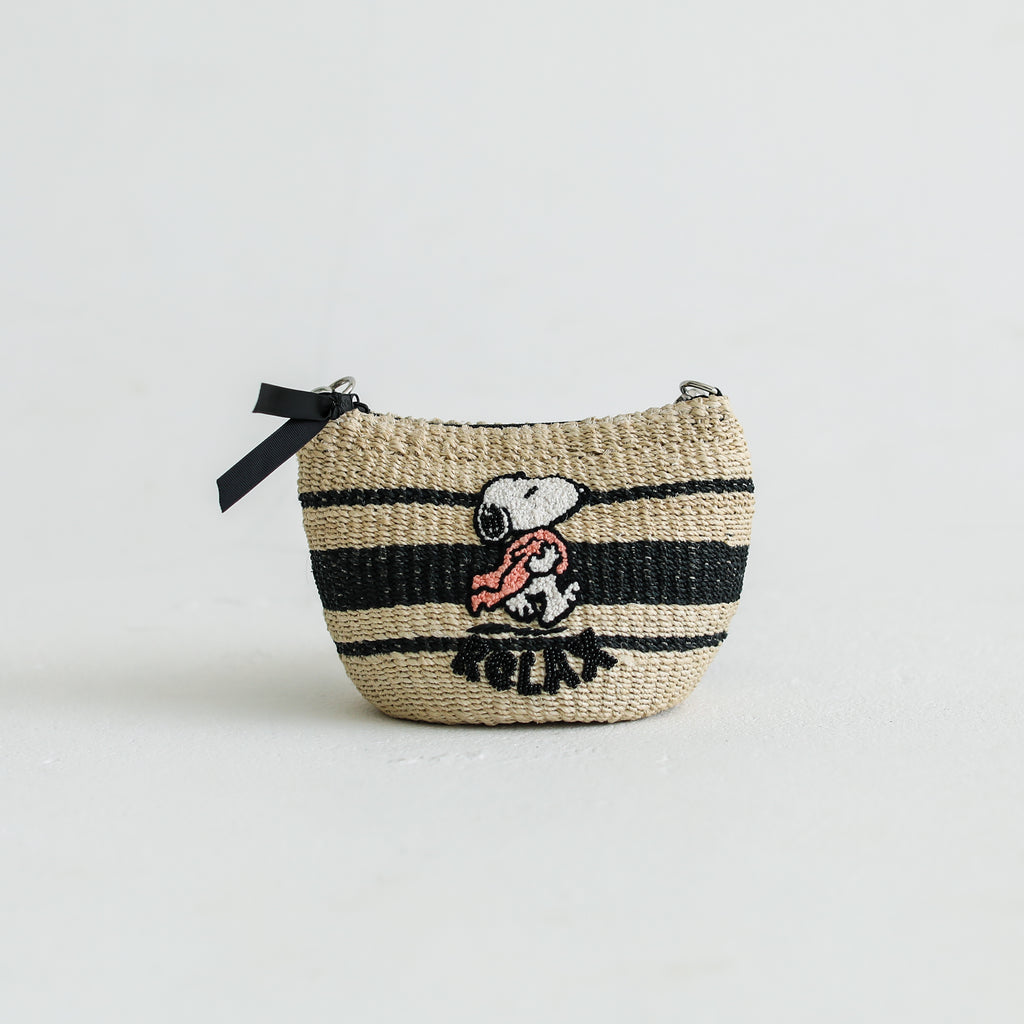 Relax Snoopy Shoulder Bag NATURAL – SHIGIRA SEVEN MILES RESORT